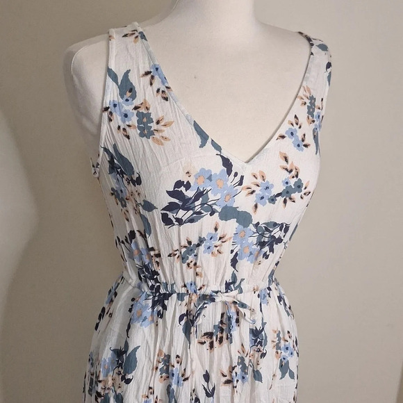 Lucky Brand  floral vee neck tie waist maxi dress SZ M - Picture 3 of 8